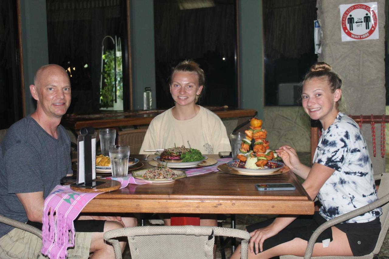 Calico Jack'S Resort Sayab Camp المظهر الخارجي الصورة